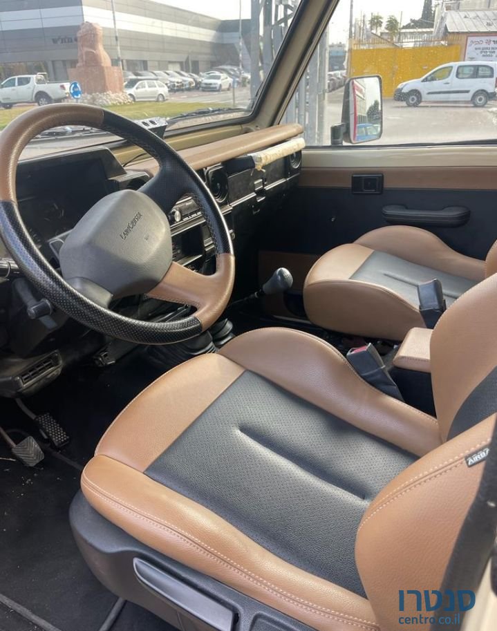 1998' Toyota Land Cruiser טויוטה לנד קרוזר photo #2