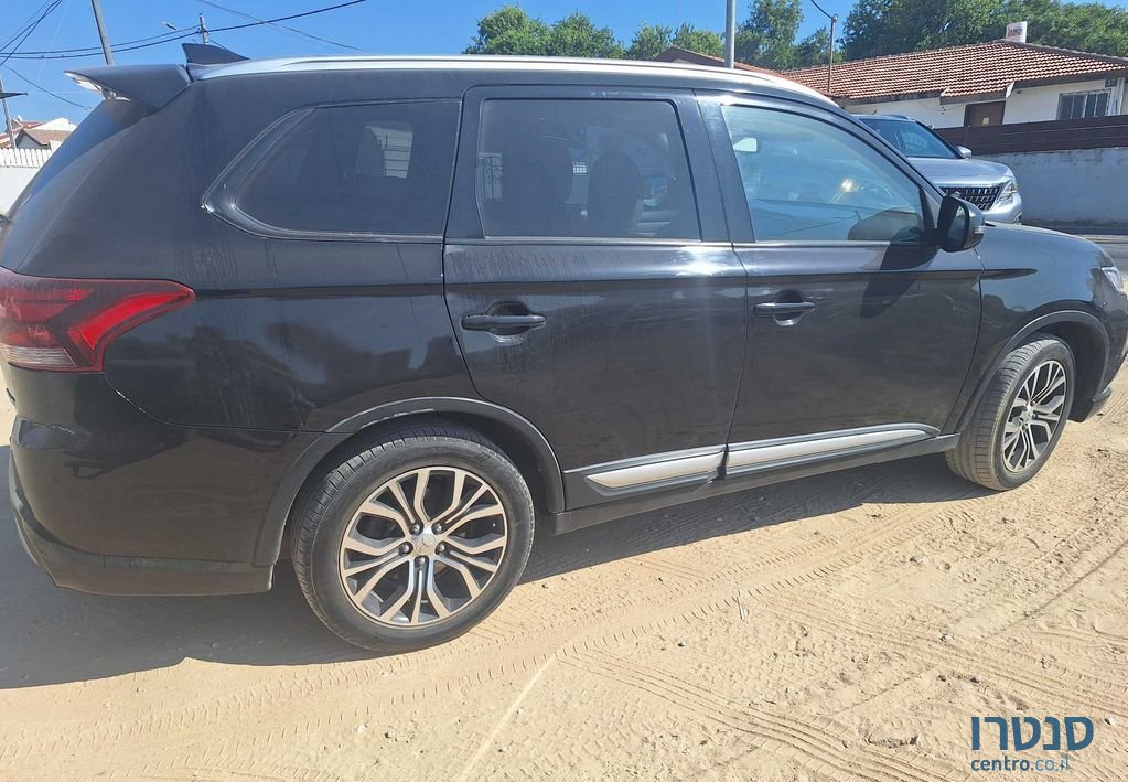 2018' Mitsubishi Outlander מיצובישי אאוטלנדר photo #3