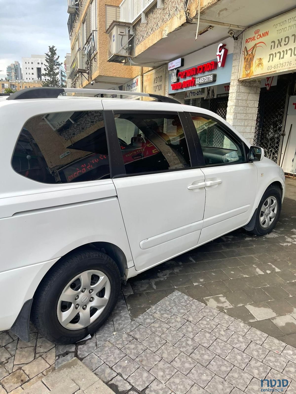 2011' Kia Carnival קיה קרניבל photo #4