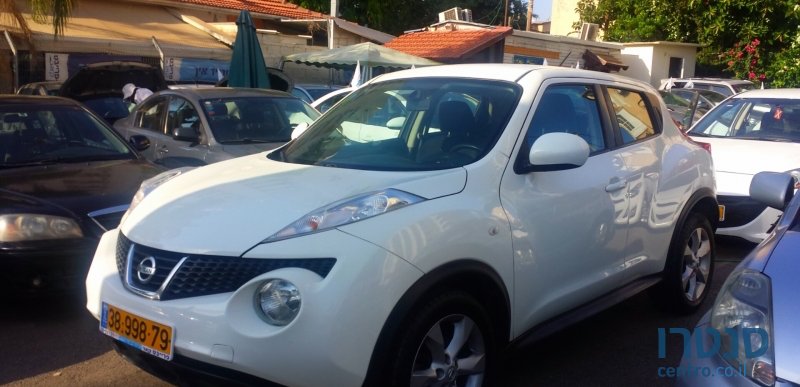 2012' Nissan Juke photo #2