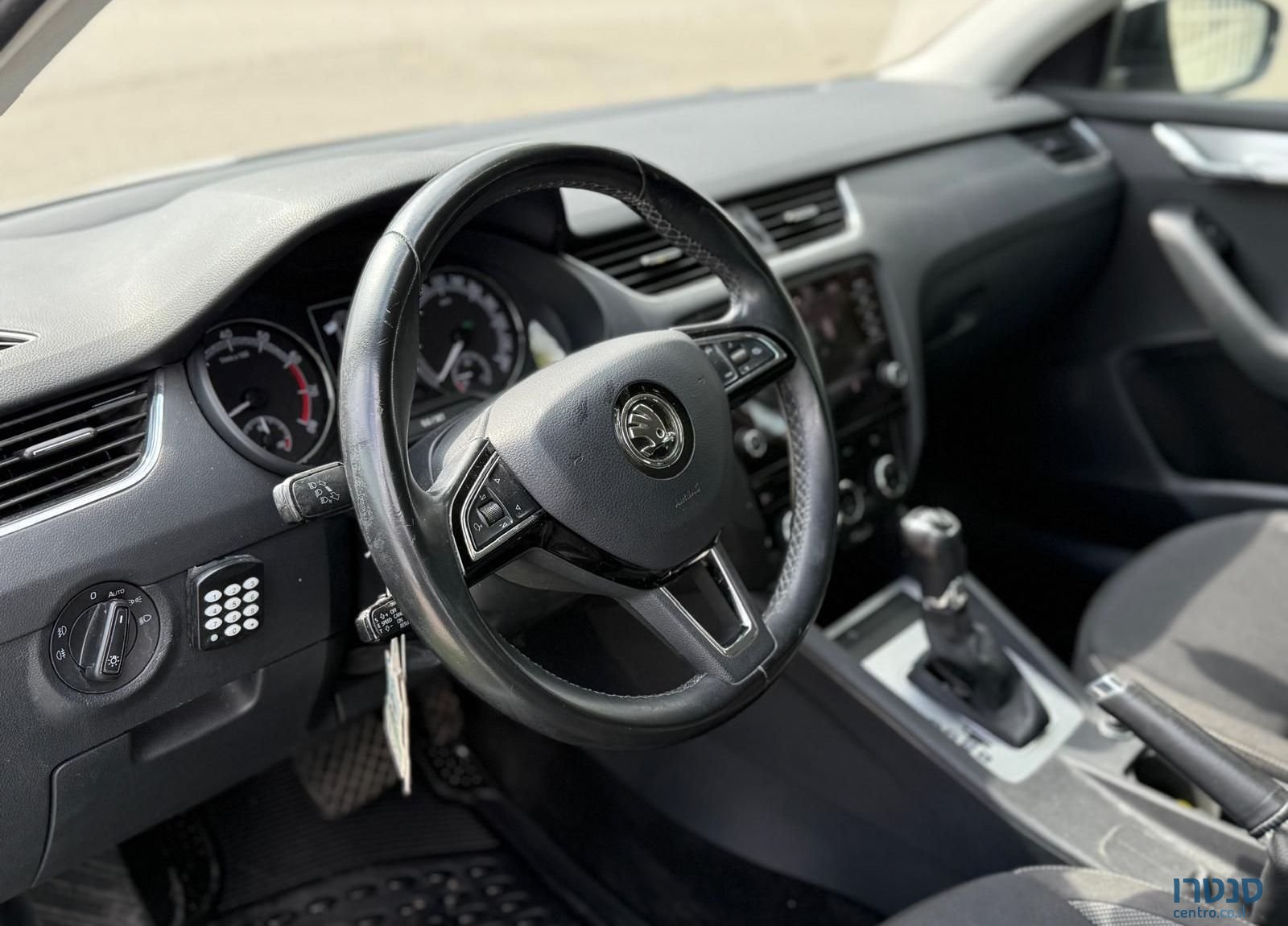 2020' Skoda Octavia סקודה אוקטביה photo #2