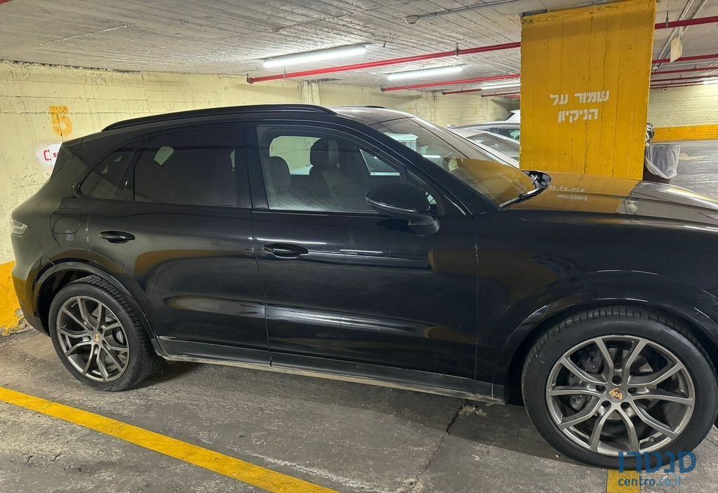 2022' Porsche Cayenne פורשה קאיין photo #2