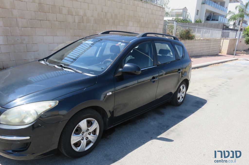 2010' Hyundai I30Cw יונדאי photo #3