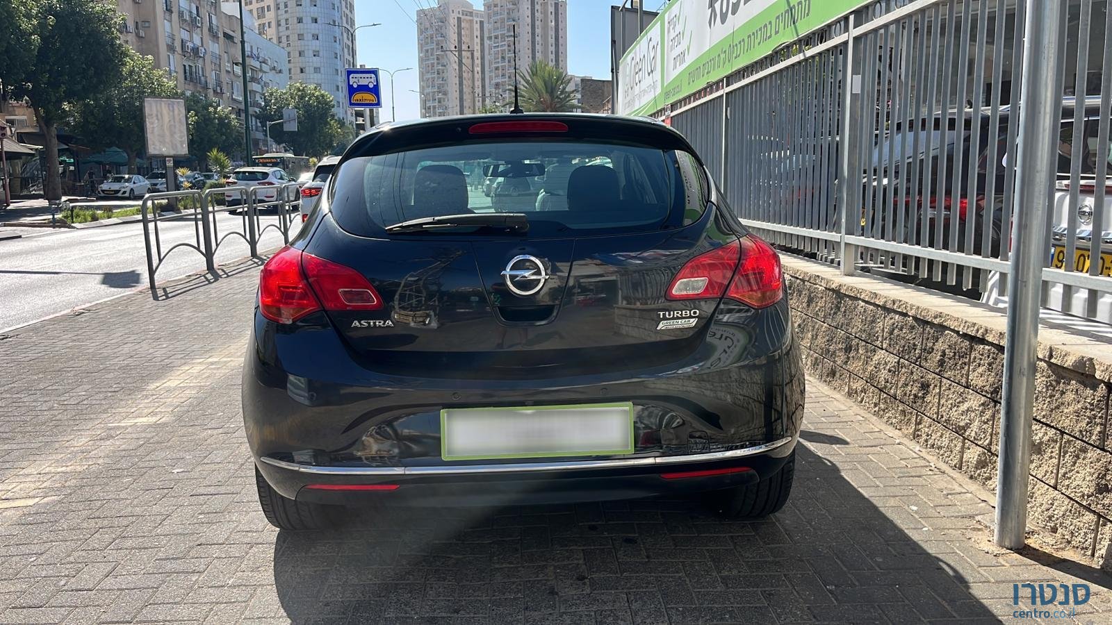 2017' Opel Astra photo #5