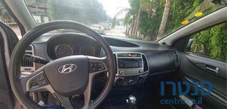 2013' Hyundai i20 i20 יונדאי photo #1