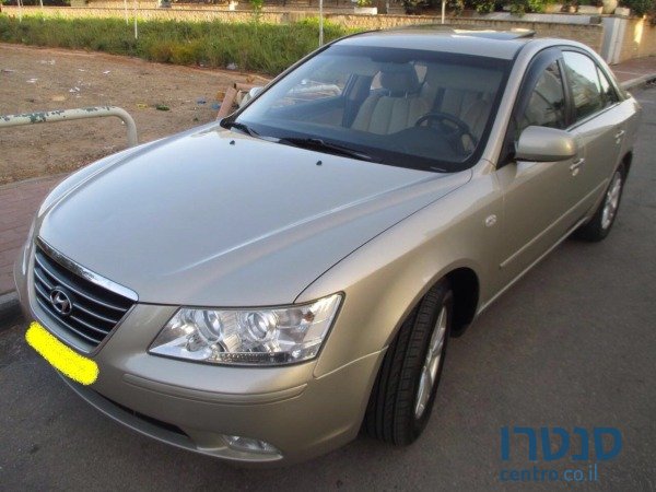 2008' Hyundai Sonata photo #2