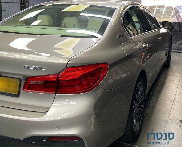 2018' BMW 5 Series ב.מ.וו סדרה 5 photo #5