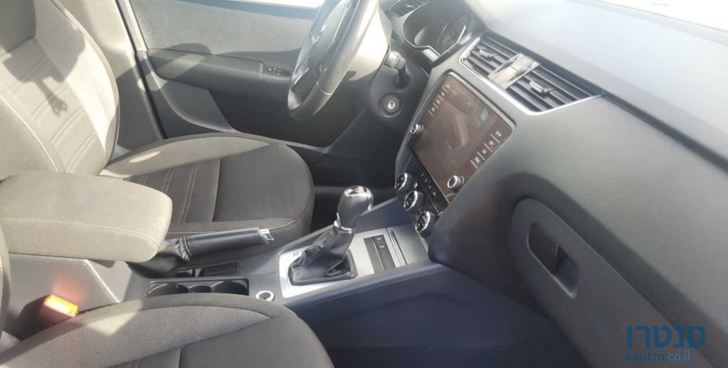 2019' Skoda Octavia סקודה אוקטביה photo #4