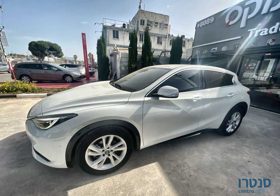 2020' Infiniti QX30 אינפיניטי photo #3