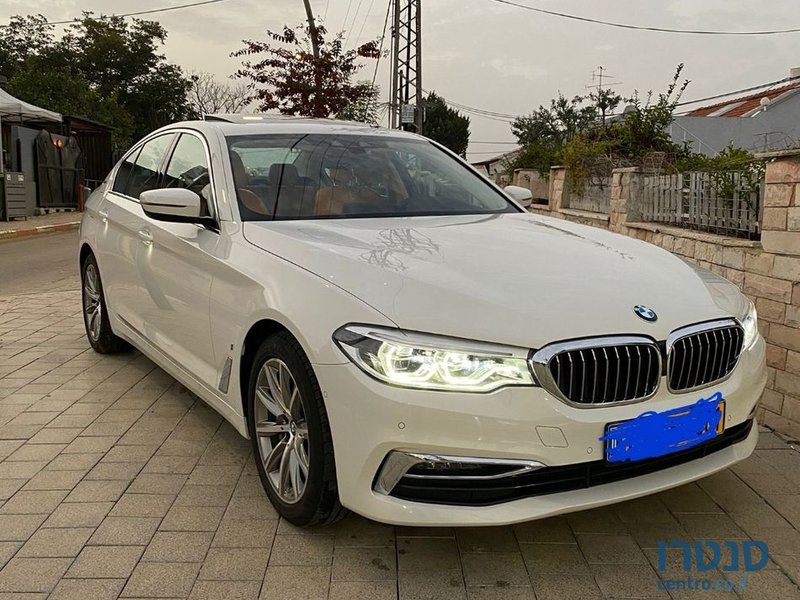 2019' BMW 5 Series ב.מ.וו סדרה 5 photo #1