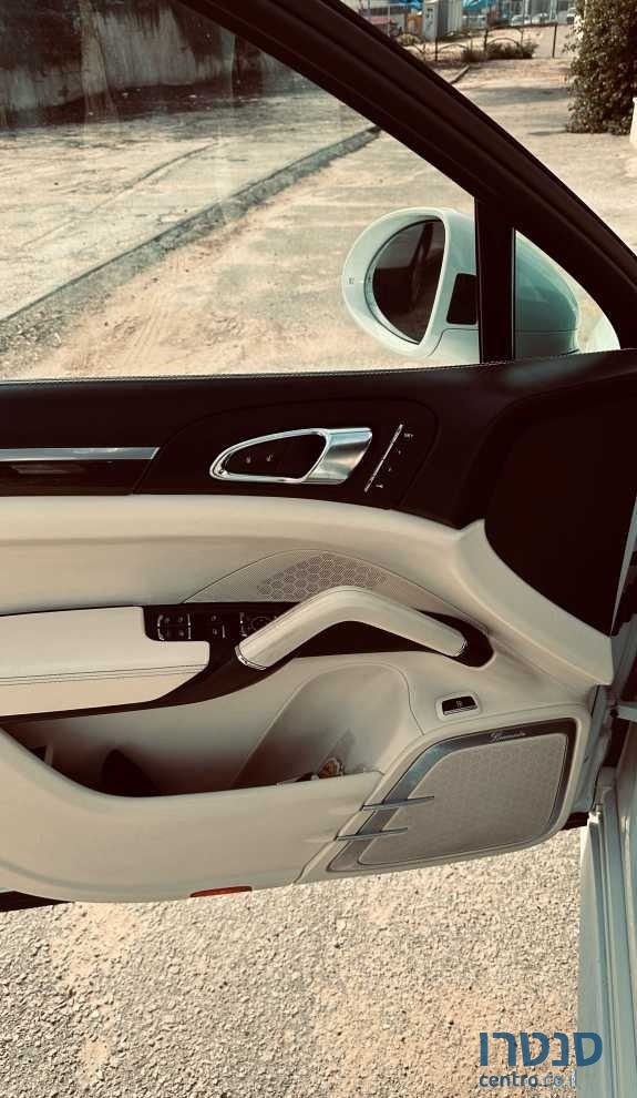 2017' Porsche Cayenne פורשה קאיין photo #5