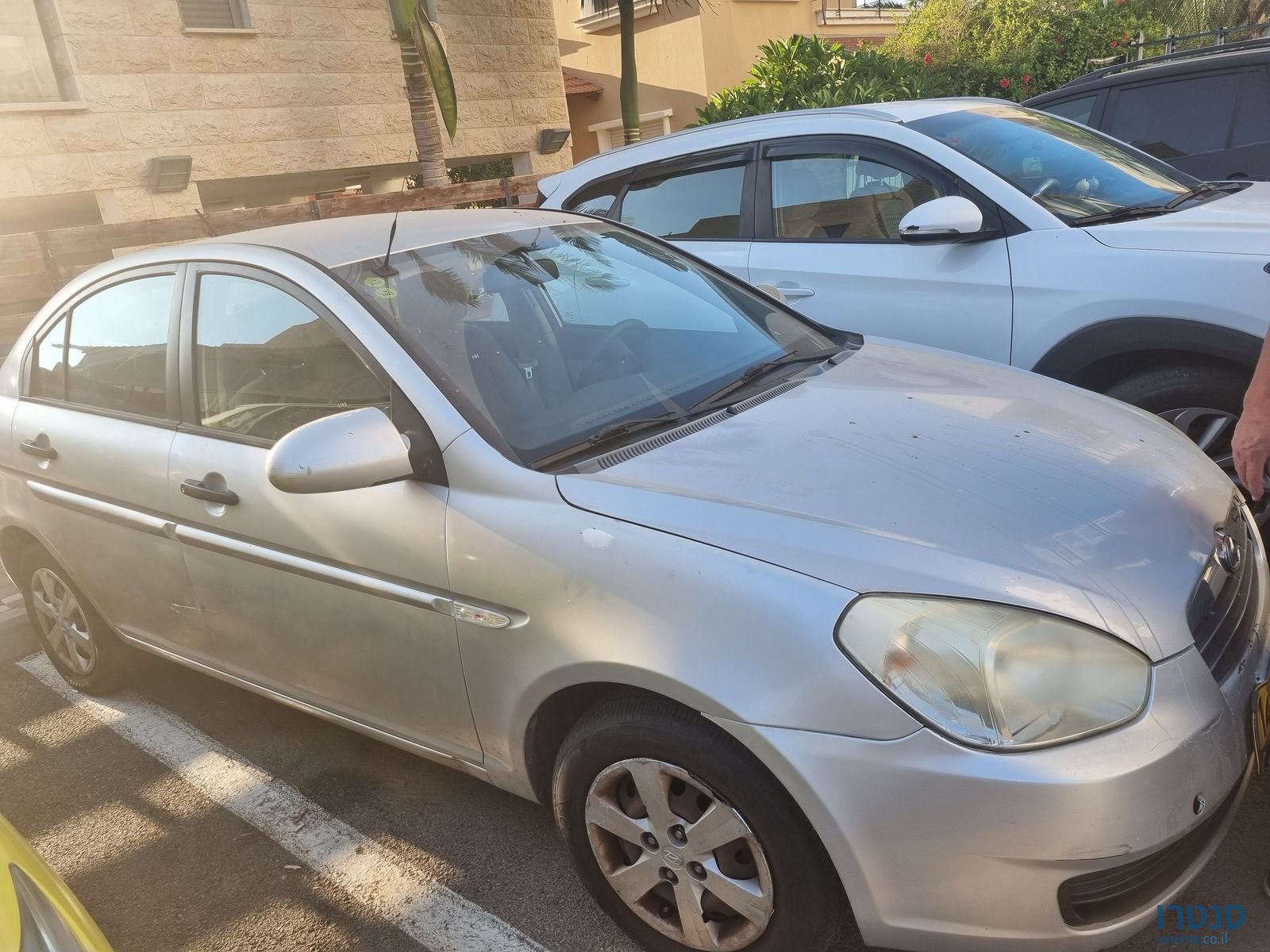 2010' Hyundai Accent יונדאי אקסנט photo #3