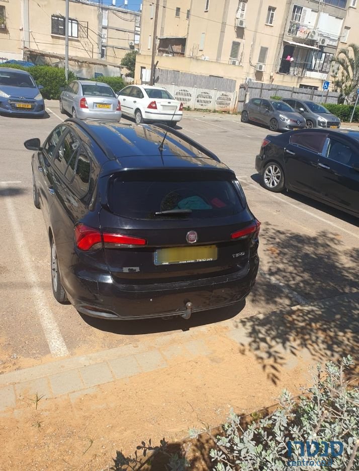2018' Fiat Tipo פיאט טיפו photo #1