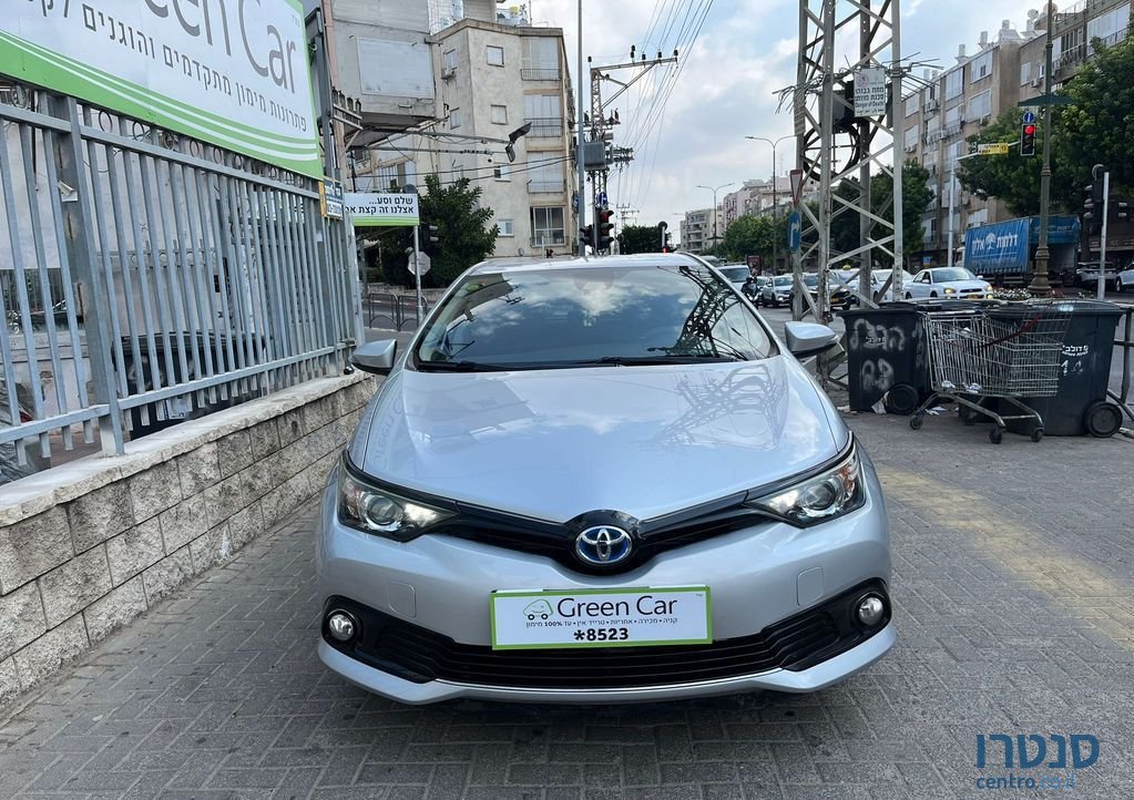 2018' Toyota Auris טויוטה אוריס photo #1
