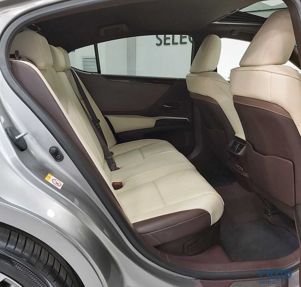 2019' Lexus Es300H לקסוס photo #6