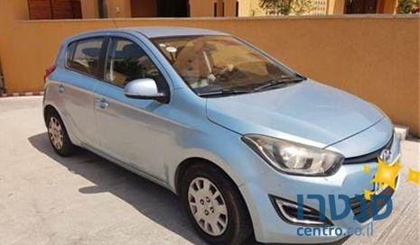 2013' Hyundai i20 i20 יונדאי photo #3