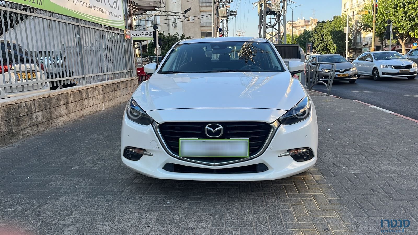 2018' Mazda 3 photo #4