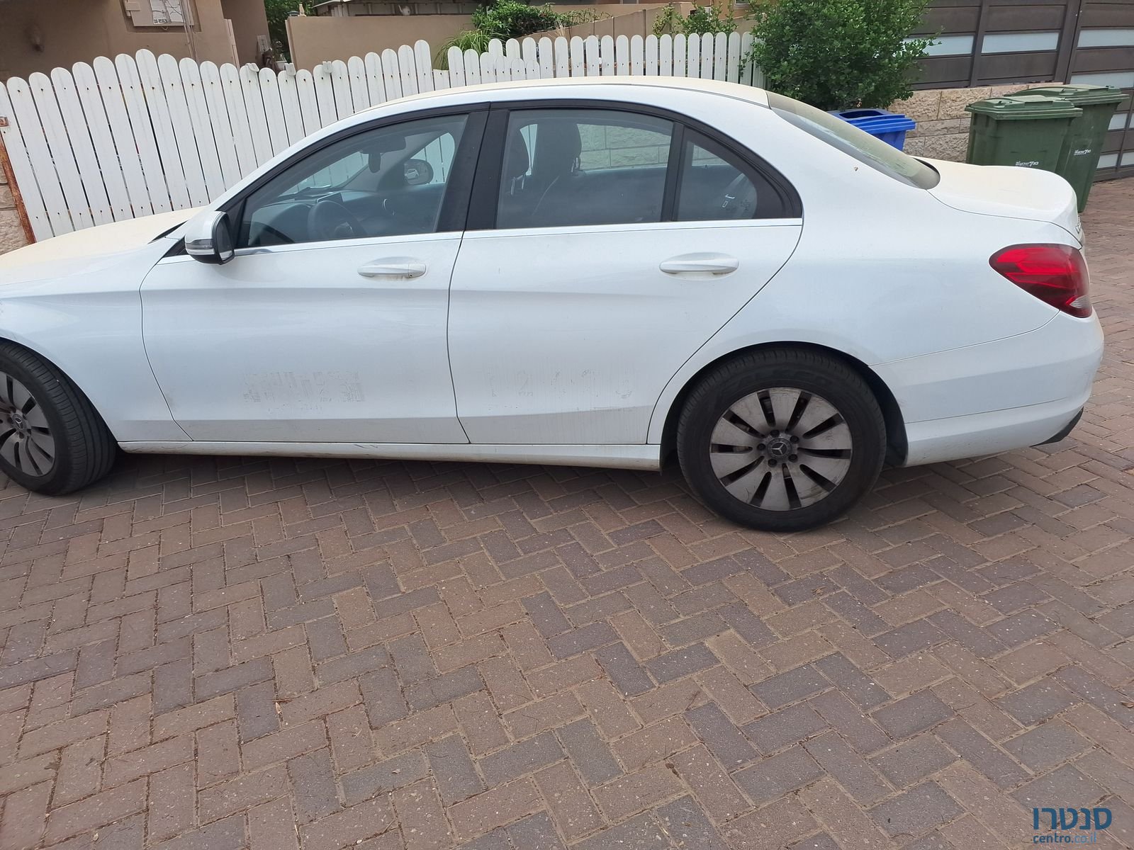 2018' Mercedes-Benz 220 מרצדס photo #2