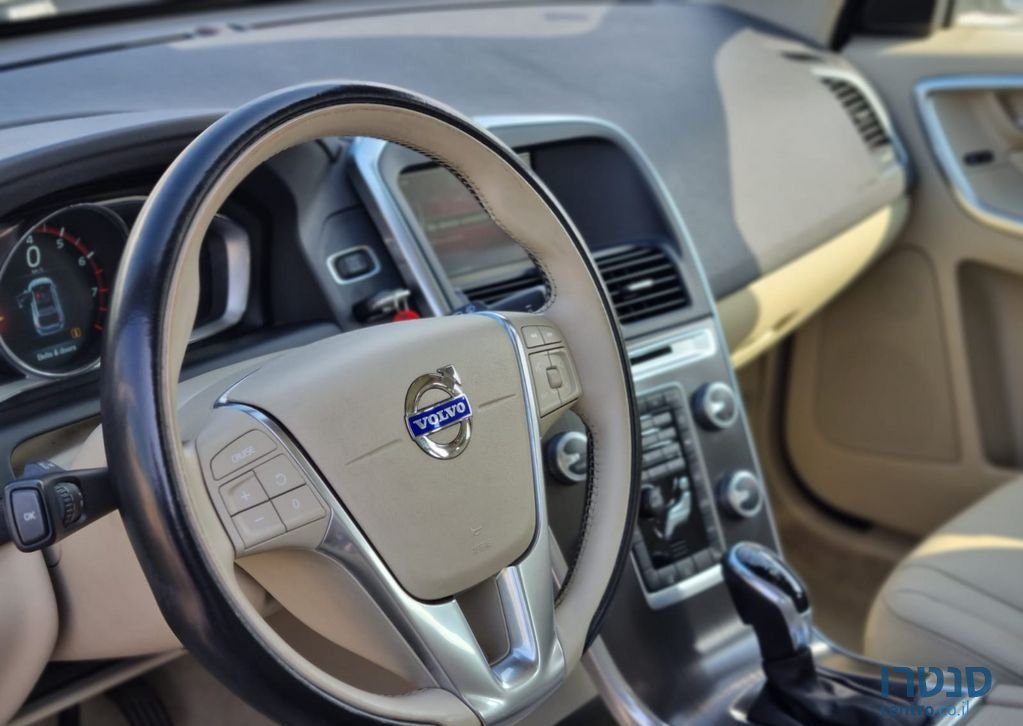2015' Volvo XC60 וולוו photo #2