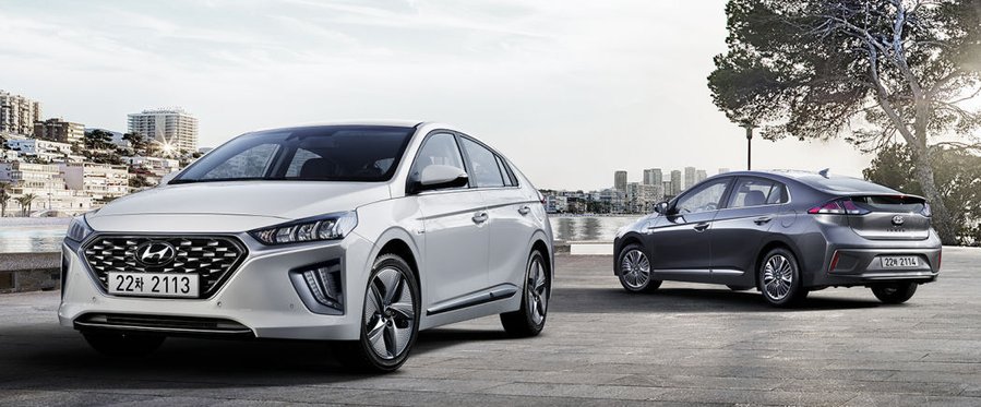 2020 Hyundai Ioniq shows off fresh styling, upgraded interior