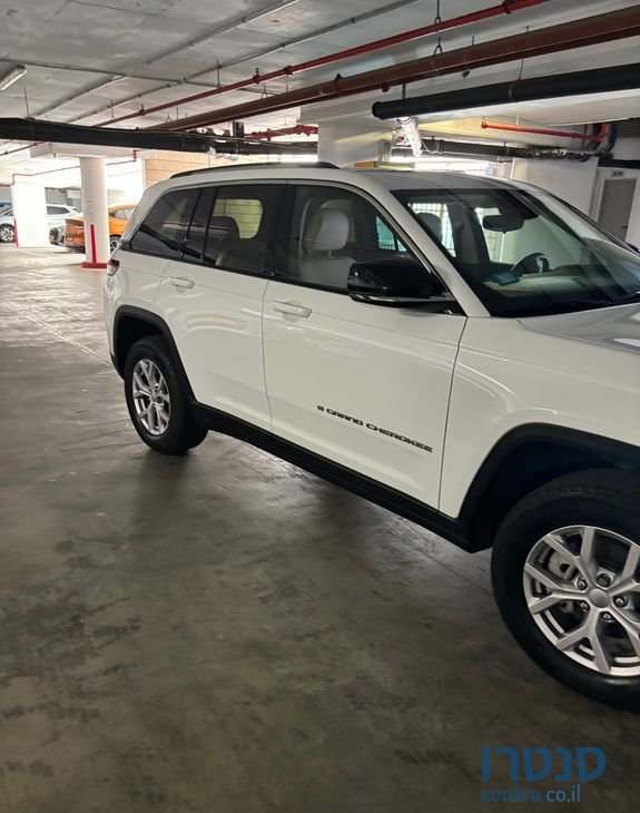2022' Jeep Grand Cherokee ג'יפ גרנד צ'ירוקי photo #2