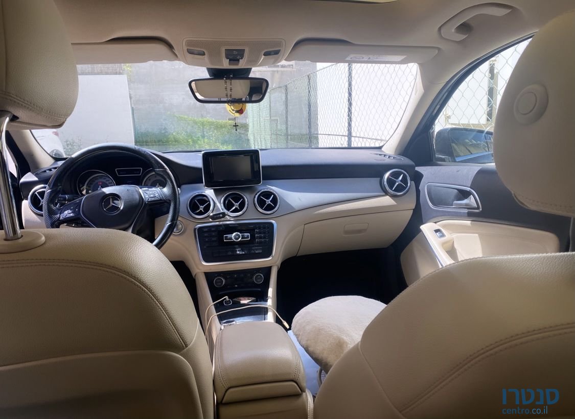 2015' Mercedes-Benz GLA מרצדס photo #3