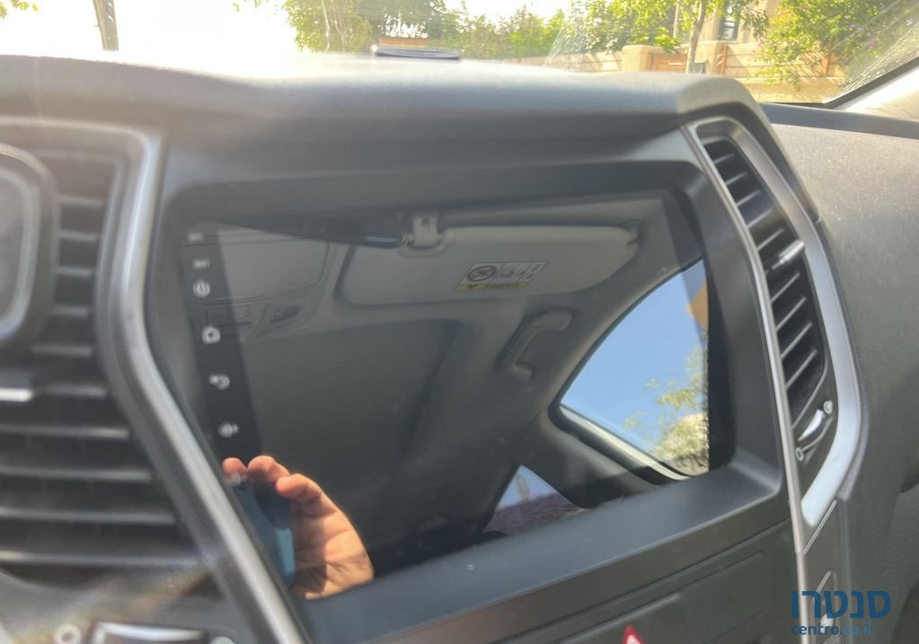 2017' Hyundai Santa Fe יונדאי סנטה פה photo #2