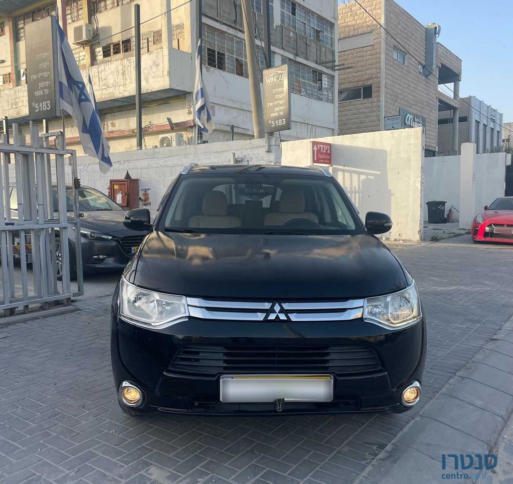 2015' Mitsubishi Outlander מיצובישי אאוטלנדר photo #2
