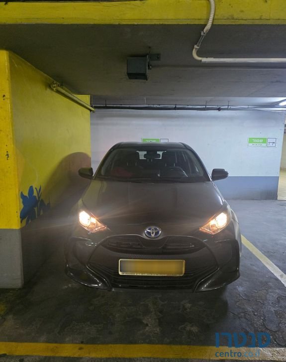 2021' Toyota Yaris טויוטה יאריס photo #2