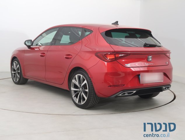 2021' SEAT Leon photo #3