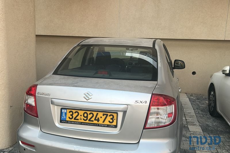 2010' Suzuki SX4 סוזוקי photo #5