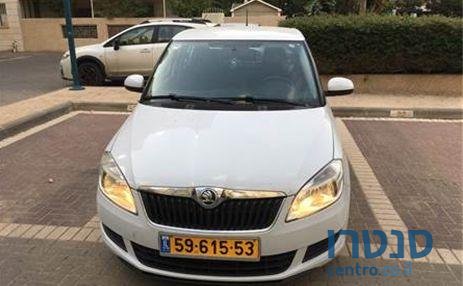 2014' Skoda Fabia סקודה פביה photo #1