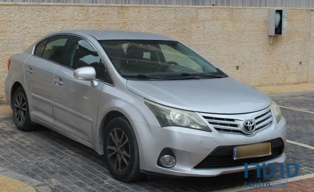 2013' Toyota Avensis טויוטה אוונסיס photo #2