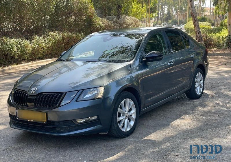 2020' Skoda Octavia סקודה אוקטביה photo #3