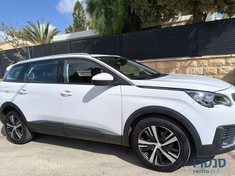 2019' Peugeot 5008 פיג'ו photo #2