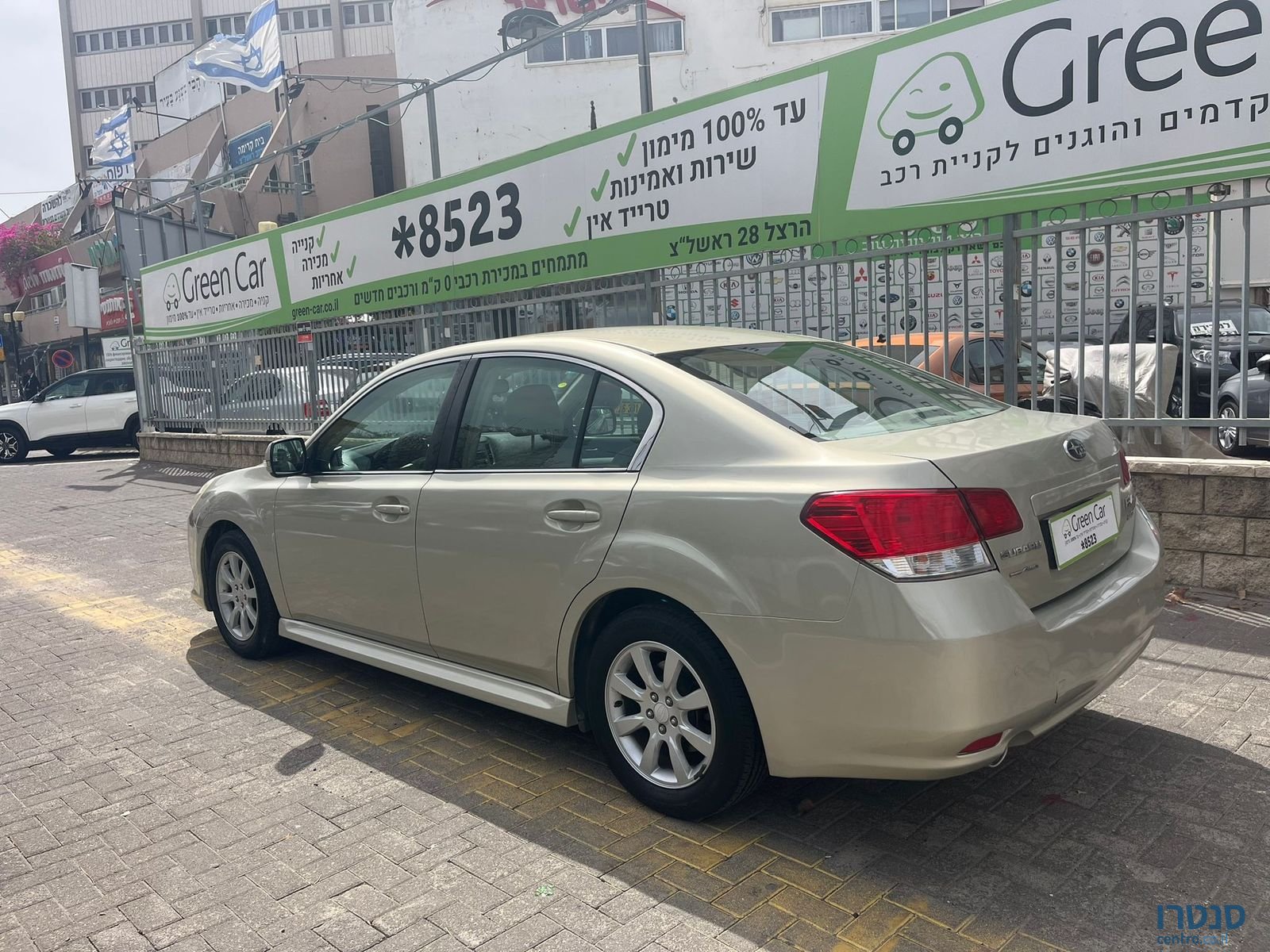 2013' Subaru B4 photo #6