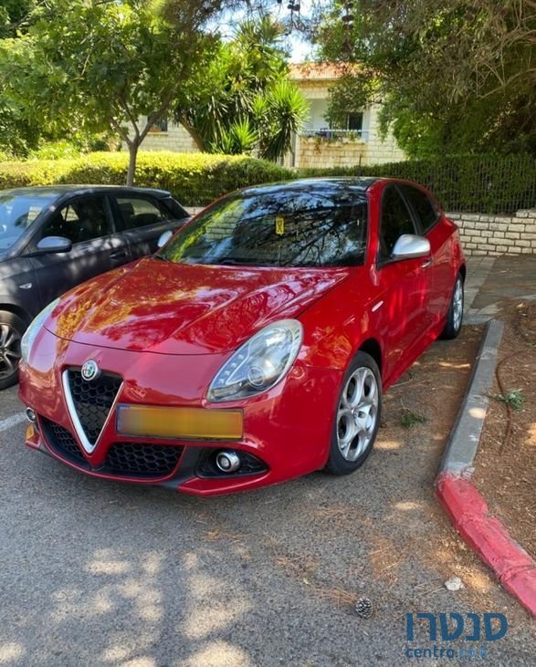 2019' Alfa Romeo Giulietta אלפא רומיאו ג'ולייטה photo #1