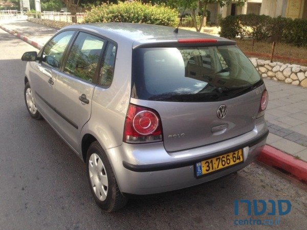 2008' Volkswagen Polo photo #2
