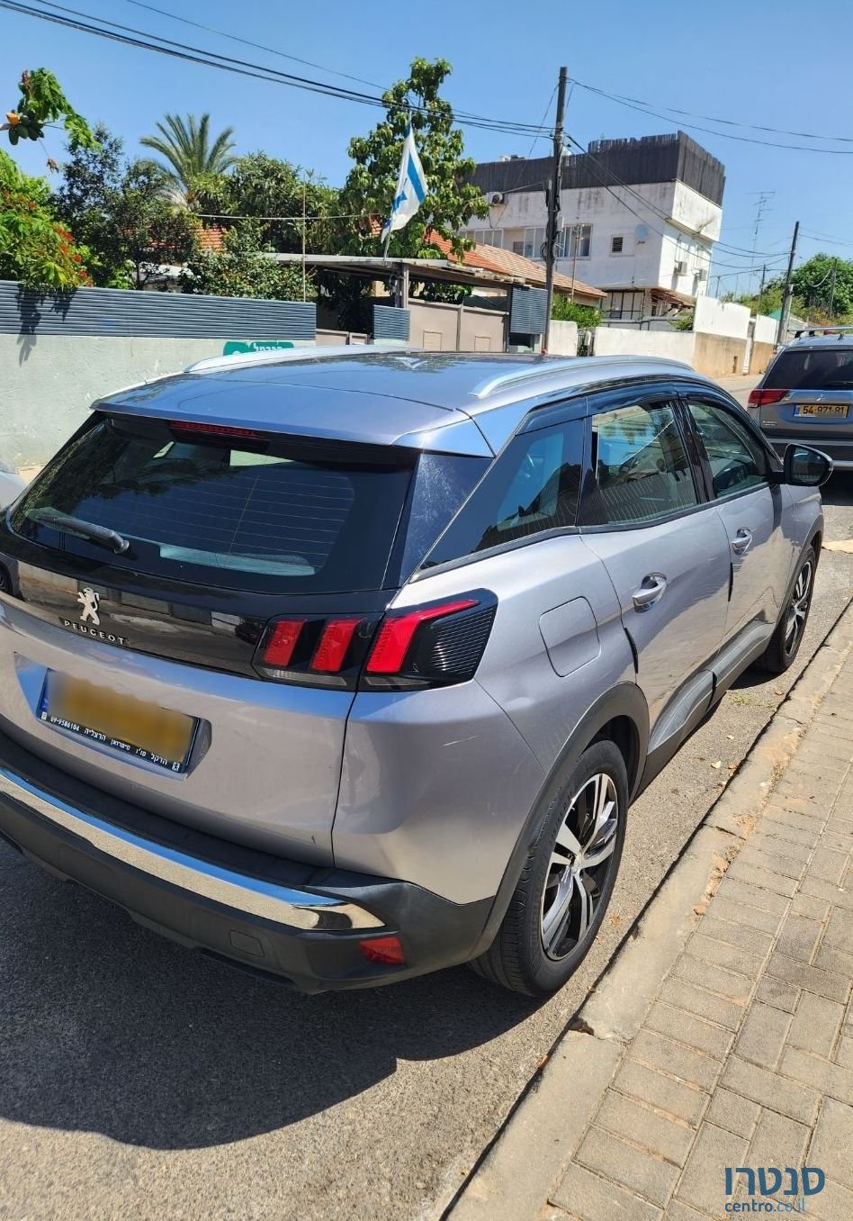 2020' Peugeot 3008 פיג'ו photo #3