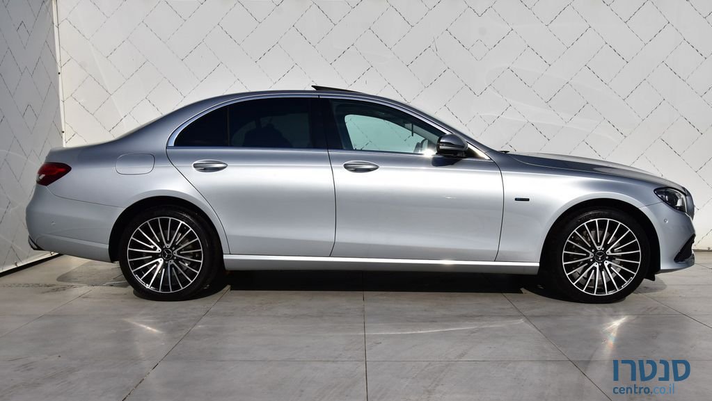 2021' Mercedes-Benz E-Class מרצדס photo #4