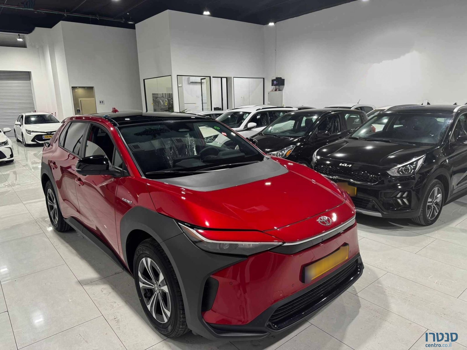 2024' Toyota bZ4X photo #2