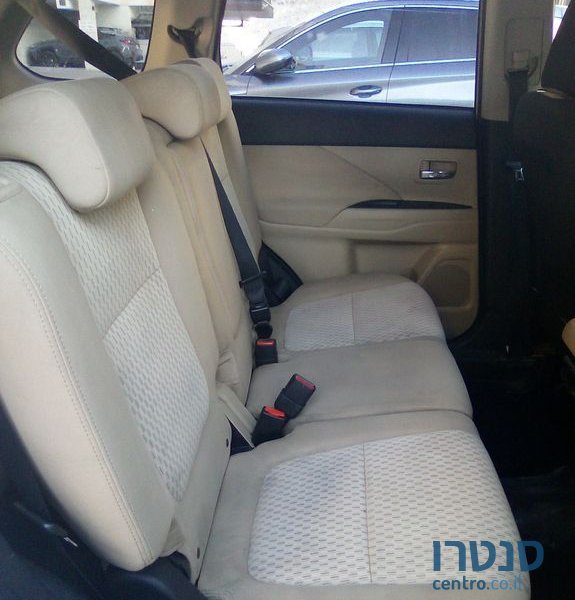 2015' Mitsubishi Outlander מיצובישי אאוטלנדר photo #5