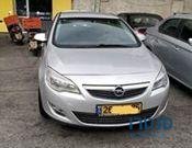 2012' Opel Astra אופל אסטרה photo #1