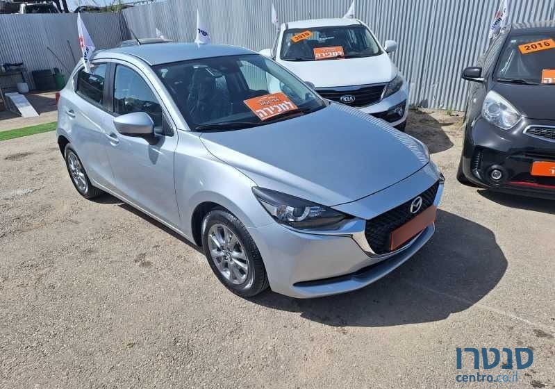 2022' Mazda 2 מאזדה photo #6