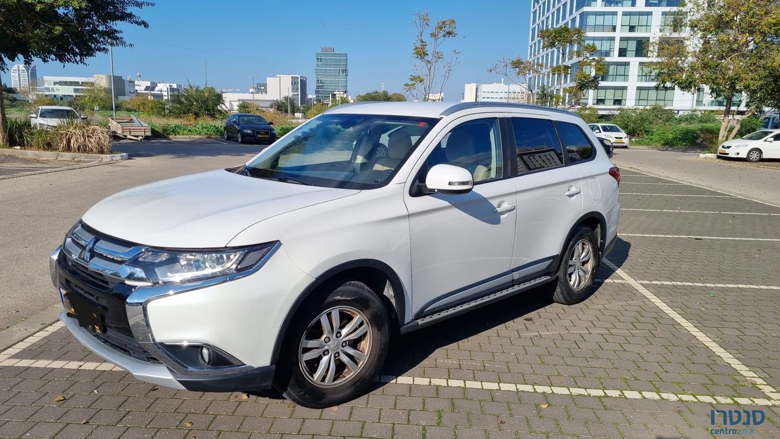 2016' Mitsubishi Outlander מיצובישי אאוטלנדר photo #3