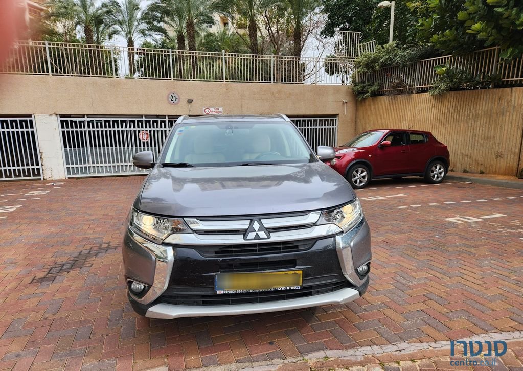2016' Mitsubishi Outlander מיצובישי אאוטלנדר photo #2