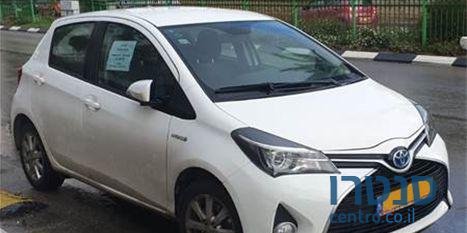 2016' Toyota Yaris טויוטה יאריס photo #1