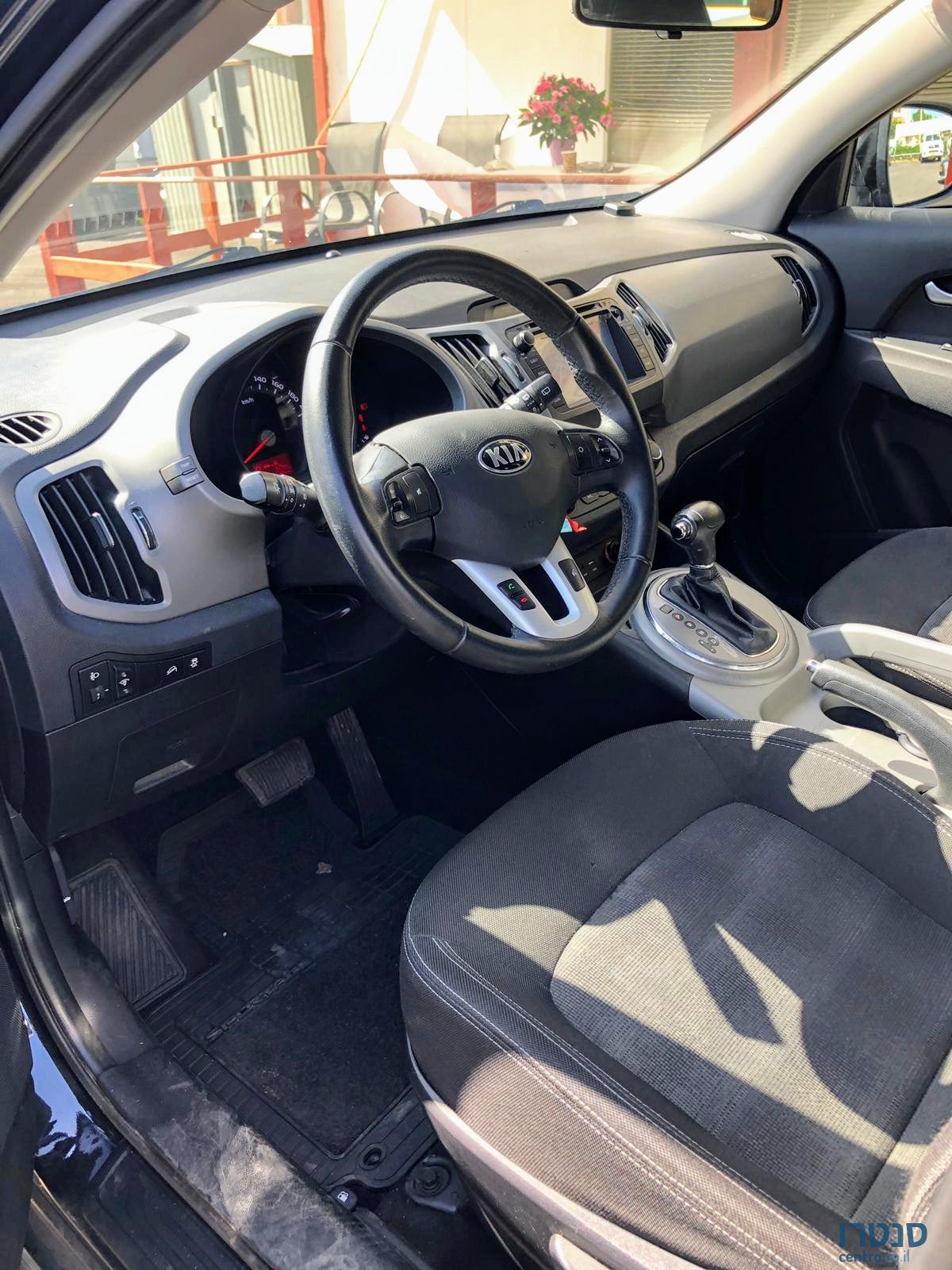 2015' Kia Sportage photo #3