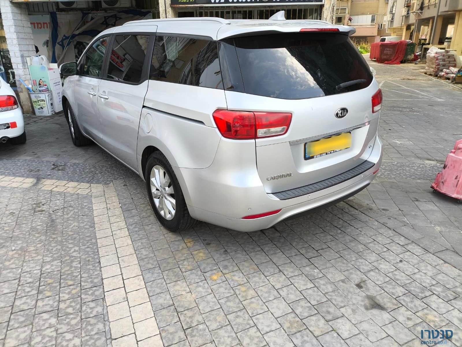 2017' Kia Carnival קיה קרניבל photo #2