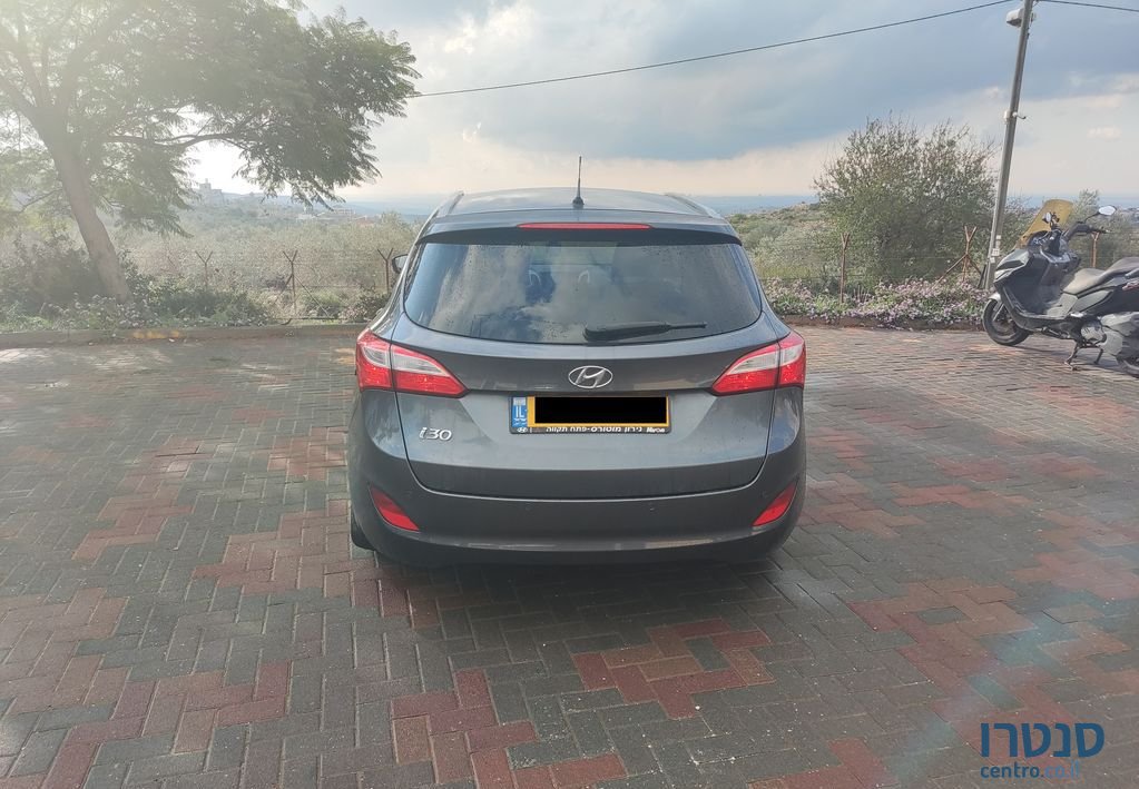 2016' Hyundai i30 יונדאי photo #2